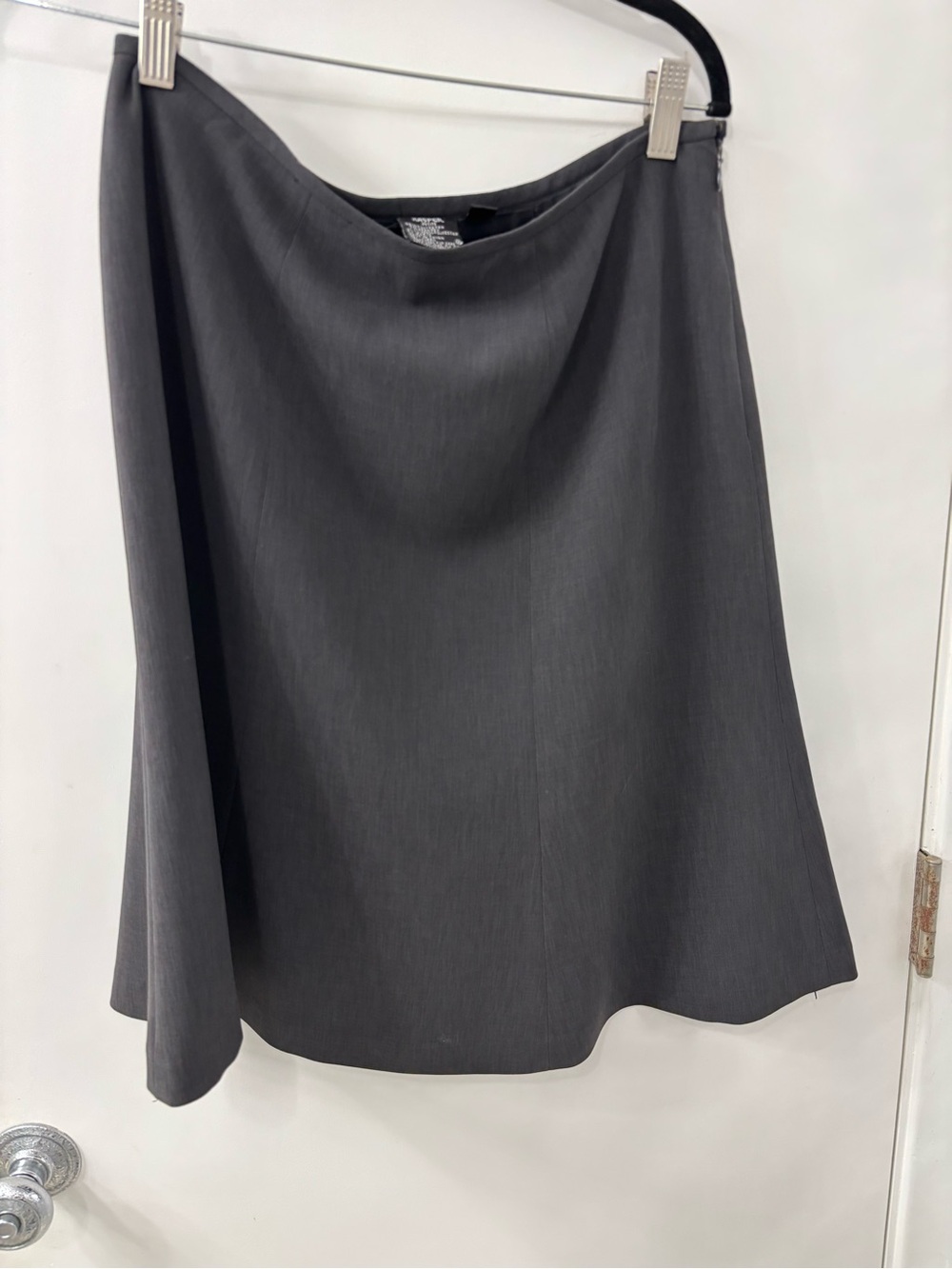 Kasper A-Line Skirt in Charcoal Gray